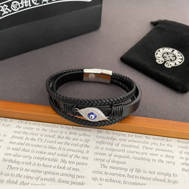 Ch**me He**ts bracelets